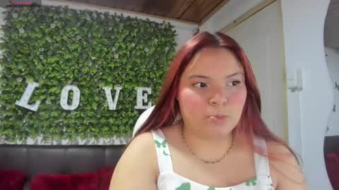 Snapshot of melanie_hh chatting on February 21, 4:29 am Melanie  online show from February 21, 4:29 am