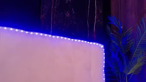 melanniebrown online show from March 19, 5:57 am