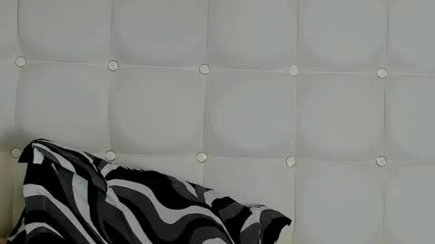 Snapshot of melanniebrown chatting on February 13, 4:17 pm melanniebrown online show from February 13, 4:17 pm