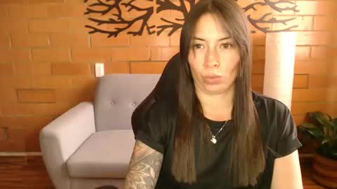 Melanny online show from March 11, 1:03 pm