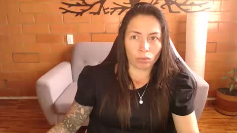 Melanny online show from November 20, 12:15 pm