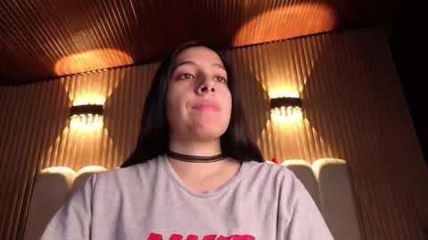 melanny_petite online show from March 21, 12:54 pm