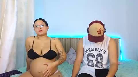 Meli And Sebas online show from November 21, 7:01 pm