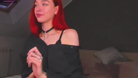 Snapshot of melisa_cox chatting on October 15, 8:15 am Melisa online show from October 15, 8:15 am