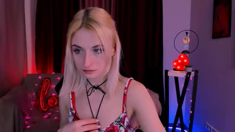 Snapshot of melisa_white1 chatting on February 12, 12:37 am Melisa online show from February 12, 12:37 am