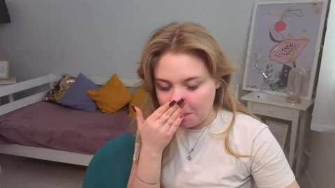 Sophia online show from April 6, 5:19 am