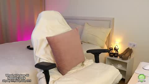 Hi Im Melissa  Check my Bio On vacation from November 26 to December 10   online show from May 23, 2:02 pm