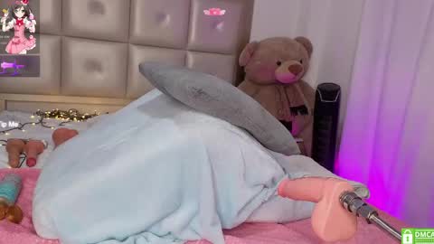 melissa_luu online show from April 27, 9:12 pm