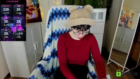 Snapshot of melissa_wells chatting on October 15, 2:51 pm Melissa online show from October 15, 2:51 pm