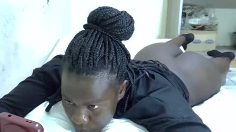mellanine_ebony online show from December 1, 3:48 am