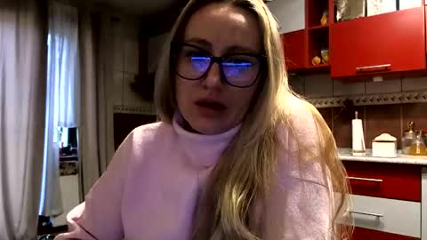 Melly online show from March 13, 8:28 am