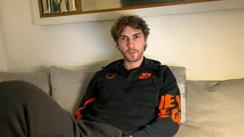 Melodicass online show from February 19, 1:05 am