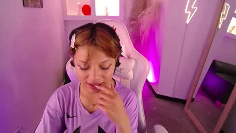 melody701583as online show from February 12, 1:04 pm