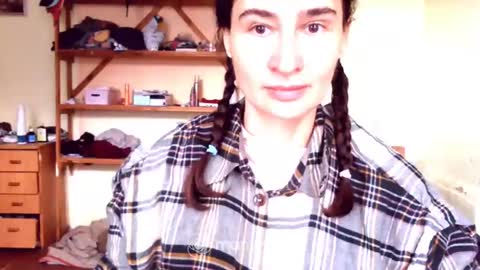 Yummygirl online show from January 1, 6:15 am