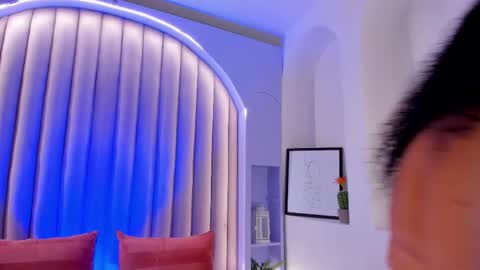  Memphis Williams  online show from September 29, 1:59 am