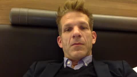 Snapshot of men2024again chatting on October 29, 3:14 pm Andres online show from October 29, 3:14 pm