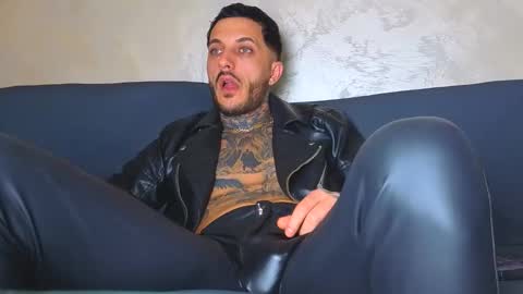 Fallow my ONLYFANS for xxx daily online show from November 9, 5:59 pm