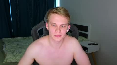 Mickey online show from April 22, 3:57 am