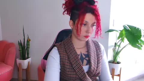 Miss Freckles online show from July 2, 7:30 pm