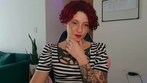 Miss Freckles online show from October 29, 7:25 pm