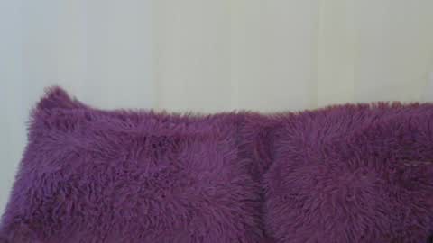 Merida Bell online show from January 1, 3:56 am