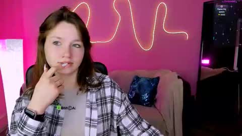 Merida online show from March 4, 8:50 pm