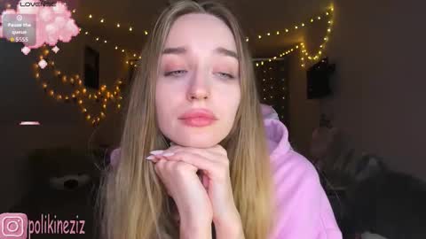 Sara online show from January 17, 2:15 pm