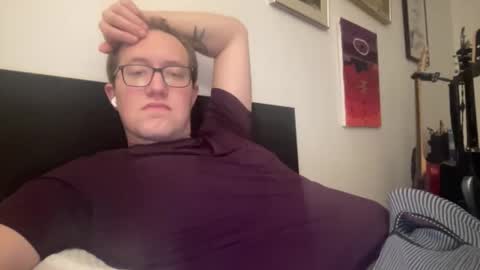 metallica92786 online show from March 21, 5:46 am