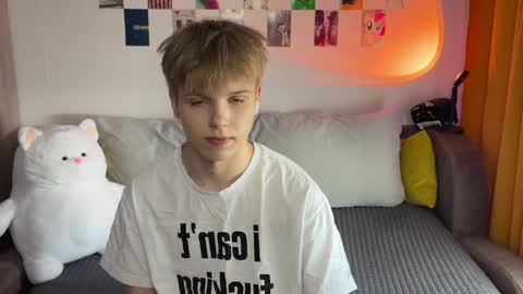 Arthur online show from May 5, 7:58 am