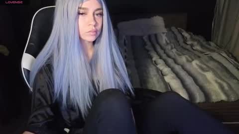 vollmond online show from March 8, 9:19 pm