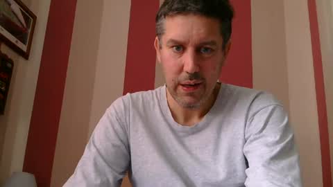 mhunk123 online show from August 3, 10:43 am