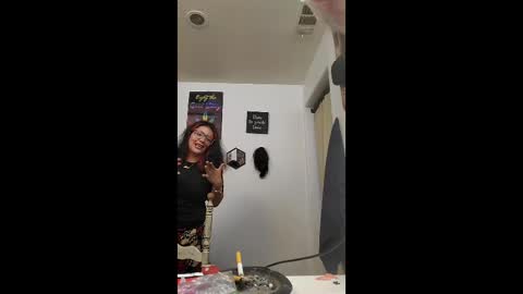 mia714cruz online show from December 19, 12:11 pm