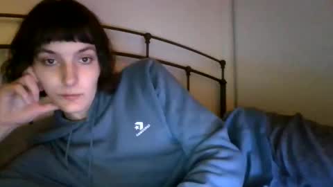 mia_177 online show from May 24, 11:22 pm