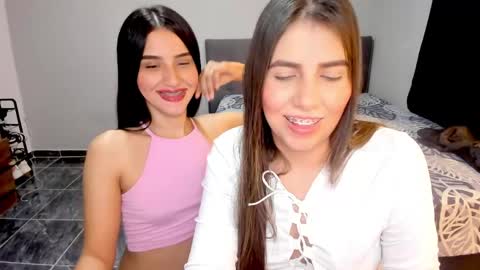 mia_18nice online show from May 6, 3:12 am