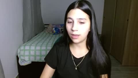 Mia online show from September 17, 2:04 am