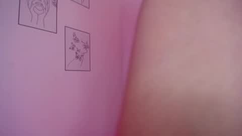 mia_dulc4 online show from November 25, 5:50 am