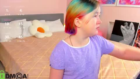 Mia online show from December 18, 2:40 am