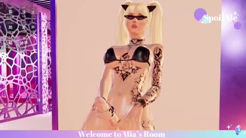 Mia online show from March 2, 5:08 am