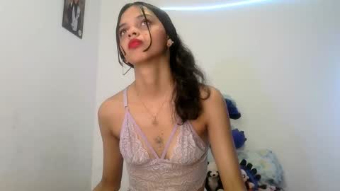 mia lucy 21 online show from October 24, 7:47 pm