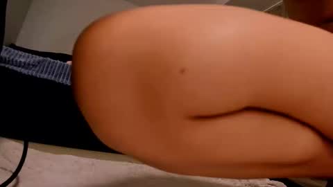 Alicia online show from November 22, 12:03 pm