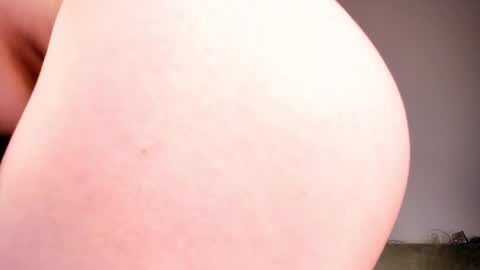 Mia here Appreciate your support online show from February 27, 1:20 am