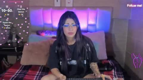 Mia online show from June 29, 2:08 am