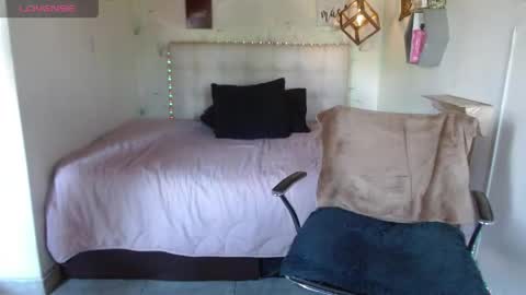 MIA  online show from April 12, 1:37 pm