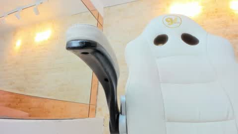 Miaa  online show from March 6, 6:34 am