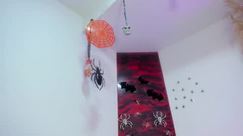 miaa_sccott_ online show from October 25, 1:11 pm