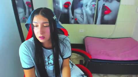       online show from October 9, 2:11 pm