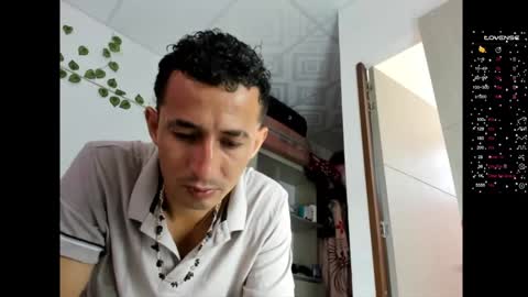 miaandluciferxxx online show from December 12, 2:55 pm