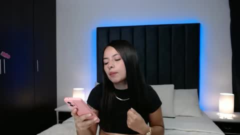 miaandnaty1 online show from February 15, 5:19 am