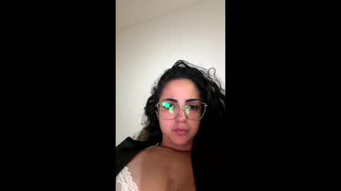 miacaliente777 online show from June 1, 12:45 am