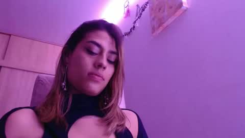 Miia  online show from February 28, 4:16 am